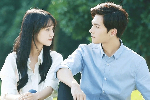 Yêu thầm bạn trai của chị gái-1