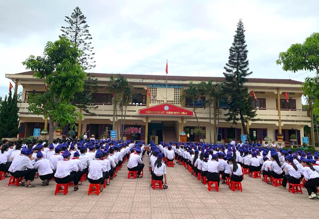 Giáo viên khuyên học sinh không thi lớp 10 để đỡ tốn tiền ôn thi cho phụ huynh-2