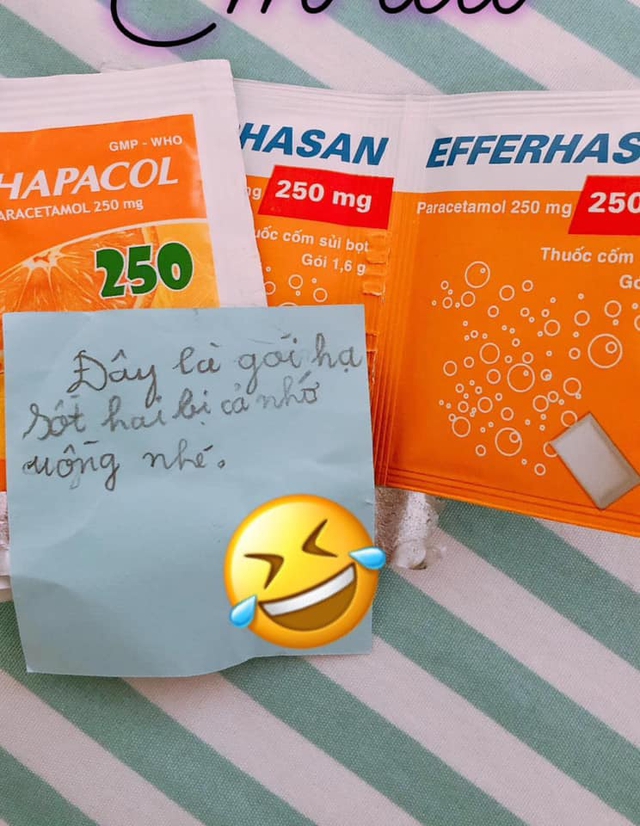 Cô bé viết lời nhắn gửi chị đi học xa, vỏn vẹn chỉ 4 từ nhưng ai đọc cũng cười lăn cười bò-5