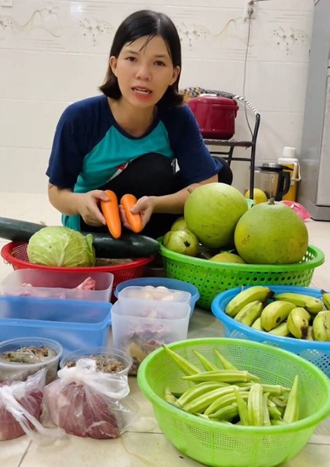 Người phụ nữ gây sốt với bí quyết mua đồ ăn cả tuần cho 4 người hết 495.000 đồng-1