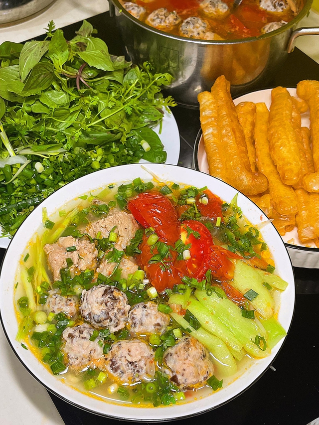 3 món ăn ngon giải nhiệt ngày hè với dọc mùng, khi chế biến cần chú ý để tránh bị ngứa-1