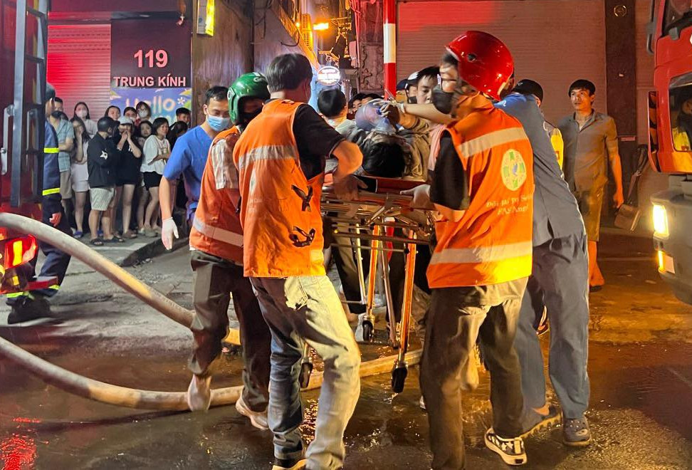 Cháy nhà trọ 5 tầng ở Hà Nội, 14 người chết-6
