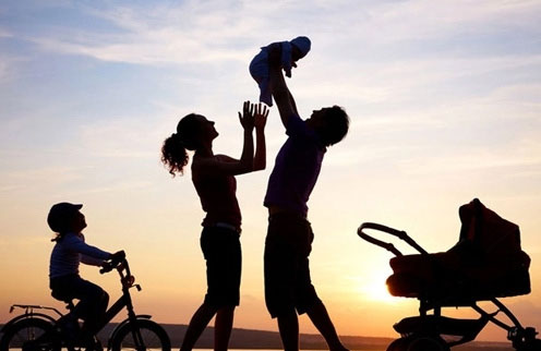 Xấu hổ vì chồng luôn khoe ảnh sống ảo hạnh phúc trên face-1