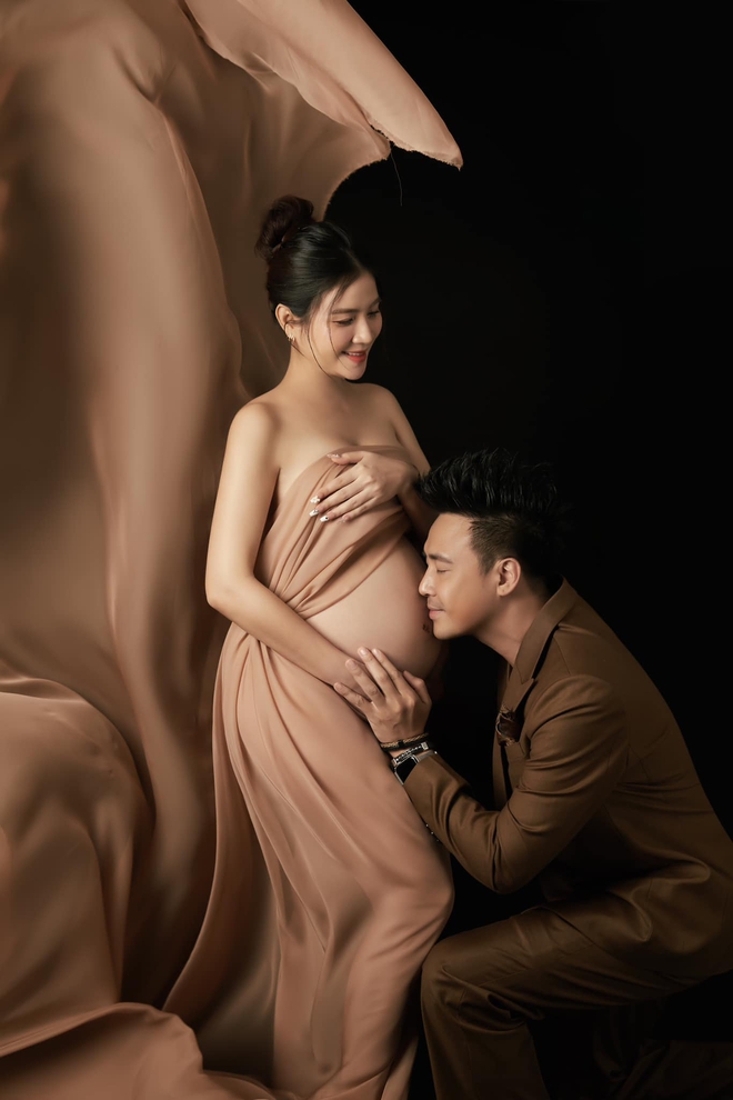 Chuyện tình như cổ tích của cặp diễn viễn Việt hiếm muộn: 8 năm cầu con và cái kết viên mãn-4