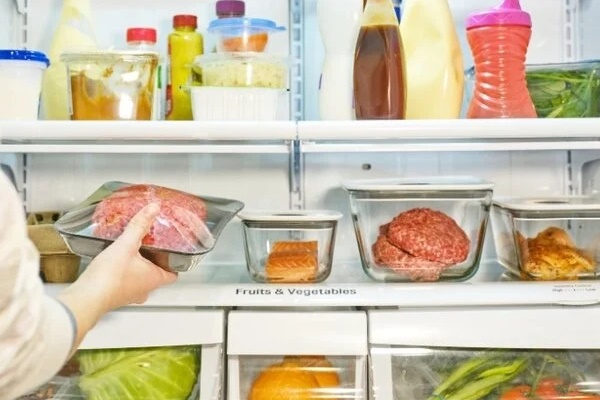 4 thói quen bảo quản đồ ăn trong tủ lạnh rước bệnh vào người-1