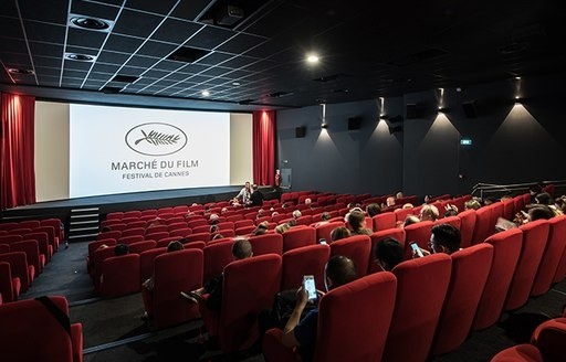 Tại sao ai cũng muốn đến Cannes?-2