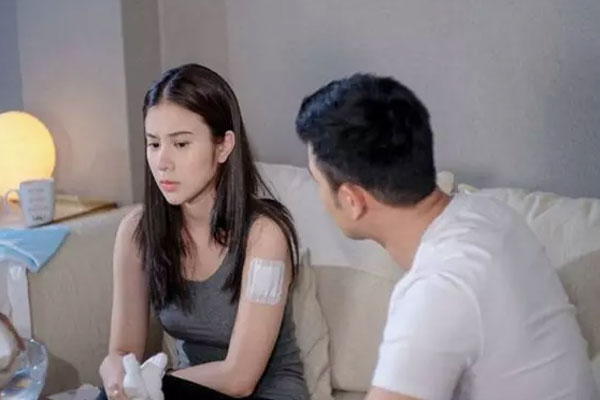 Xấu hổ vì chồng luôn khoe ảnh sống ảo hạnh phúc trên face-2