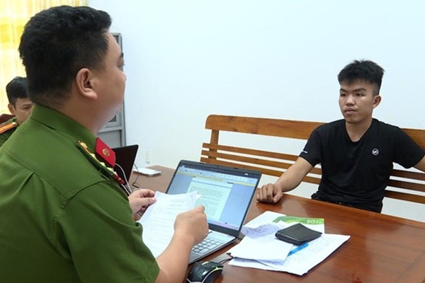 Tạm giam hai nghi can giết người, bỏ xác trong vali đưa lên núi phi tang-1