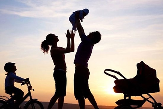 Xấu hổ vì chồng luôn khoe ảnh 