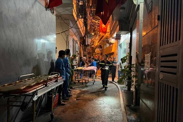 Xót xa 2 vợ chồng mới cưới mất trong vụ cháy nhà trọ, chưa kịp đón con đầu lòng-2