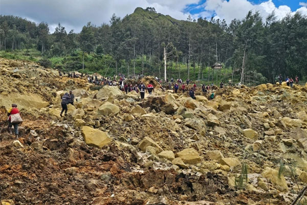 Hơn 300 người có thể đã thiệt mạng trong thảm kịch lở đất ở Papua New Guinea-1