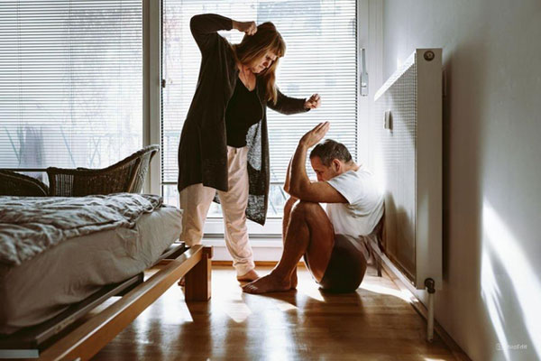 Người đàn ông Hà Nội đi khám vì mất ngủ: Bác sĩ chỉ ra nguyên nhân bất ngờ, có liên quan đến vợ-1