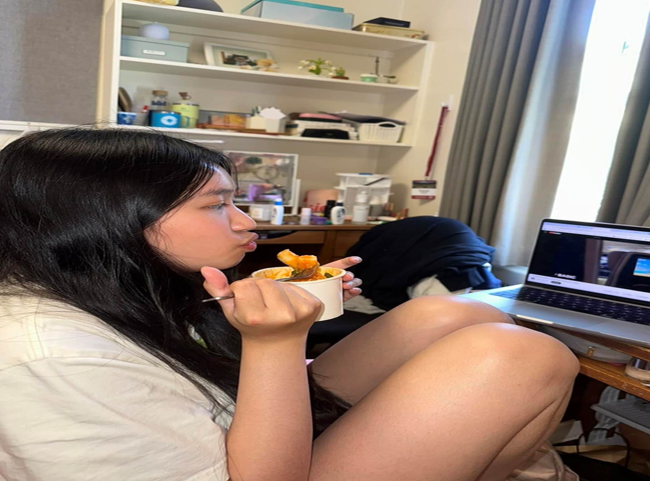 Jenny Huỳnh lên tiếng về tin đồn lộ vật nhạy cảm trong phòng, tung cả video bằng chứng-2