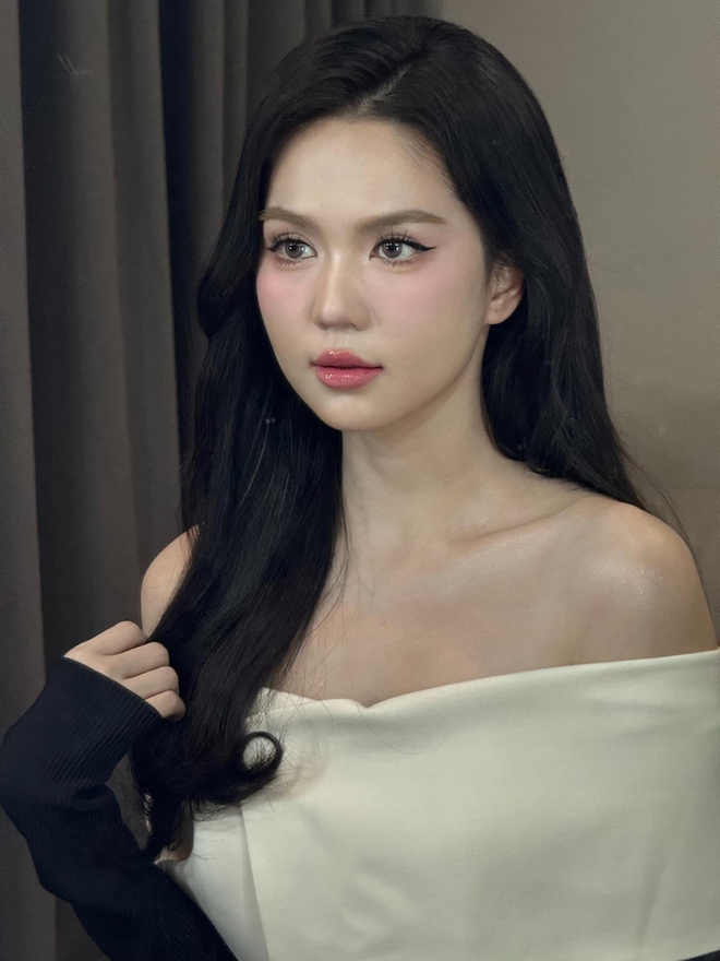 Ngọc Trinh sượng sùng vì nói chuyện với người nước ngoài nhưng không hiểu tiếng Anh-3