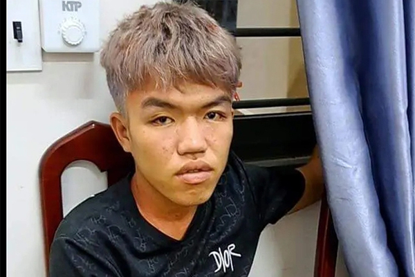 Tang thương bao trùm lễ tang của hai mẹ con chủ căn nhà trọ xảy ra vụ cháy khiến 14 người thiệt mạng-6