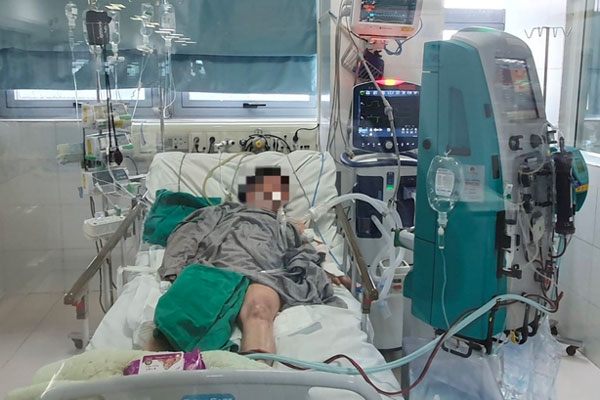 Hàng xóm nói về chủ nhà trọ tử vong trong đám cháy: Họ tốt tính, hay sửa xe miễn phí cho sinh viên-4