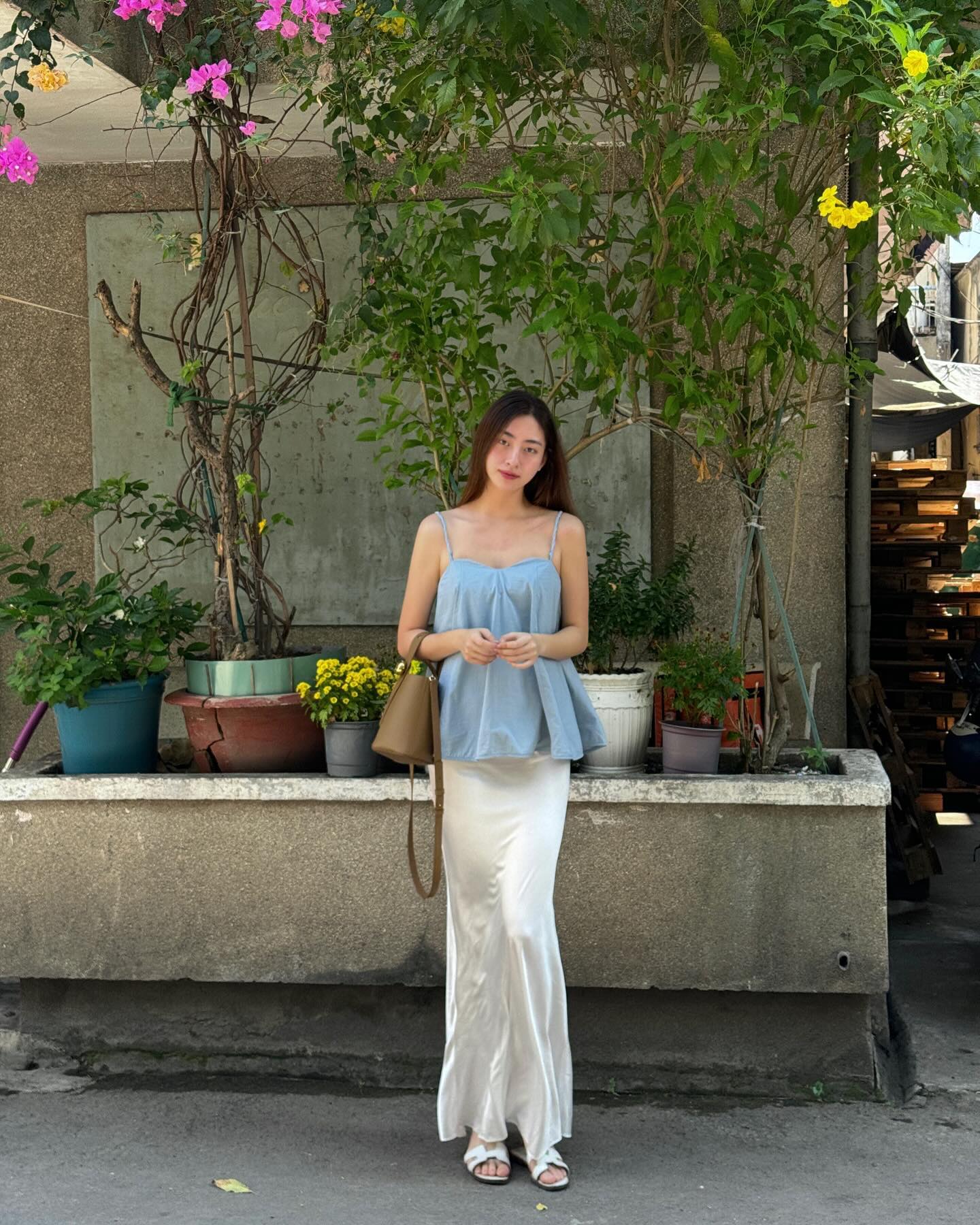 Chân váy suông đang phủ sóng phong cách của các mỹ nhân Việt-6