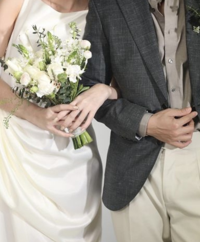 Đinh Mạnh Ninh tổ chức đám cưới tại Bắc Giang: Cô dâu lộ diện rạng rỡ, MC Phí Linh và bạn bè thân thiết tham dự-9