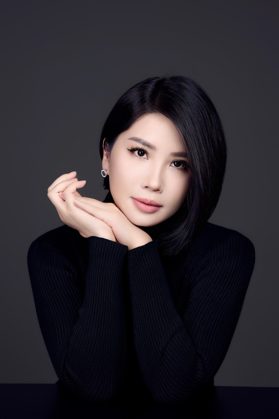 Vợ phát hiện chồng ngoại tình từ chiếc móng tay giả, chuyên gia lý giải-2