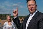 Tỷ phú Elon Musk có người con thứ 12-3