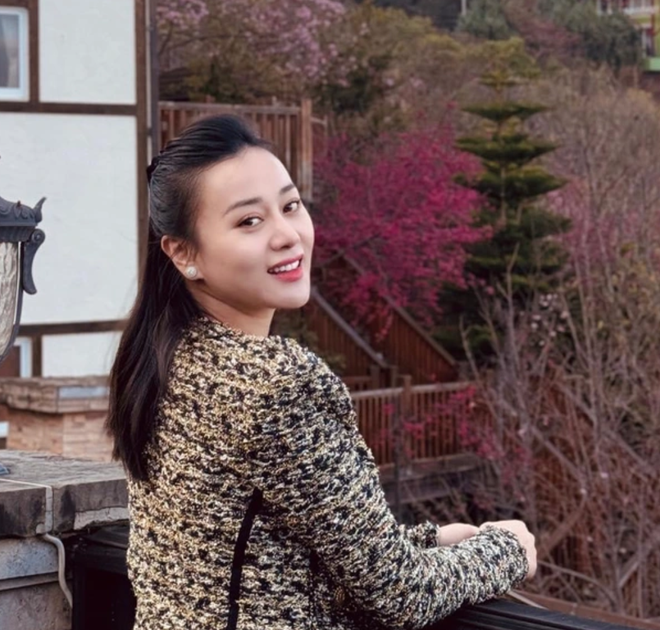 Phương Oanh khoe ảnh bồng bế cặp song sinh, nhan sắc mẹ bỉm nghiện con gây chú ý-11