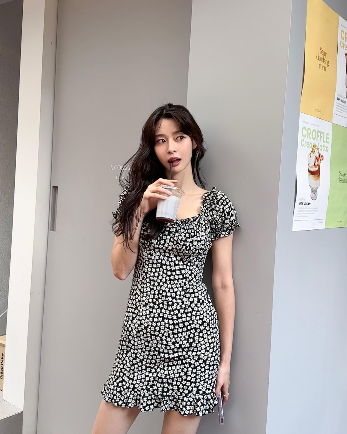 5 nữ diễn viên Hàn Quốc có phong cách mùa hè sành điệu, ngắm là mặc đẹp mỗi ngày-1