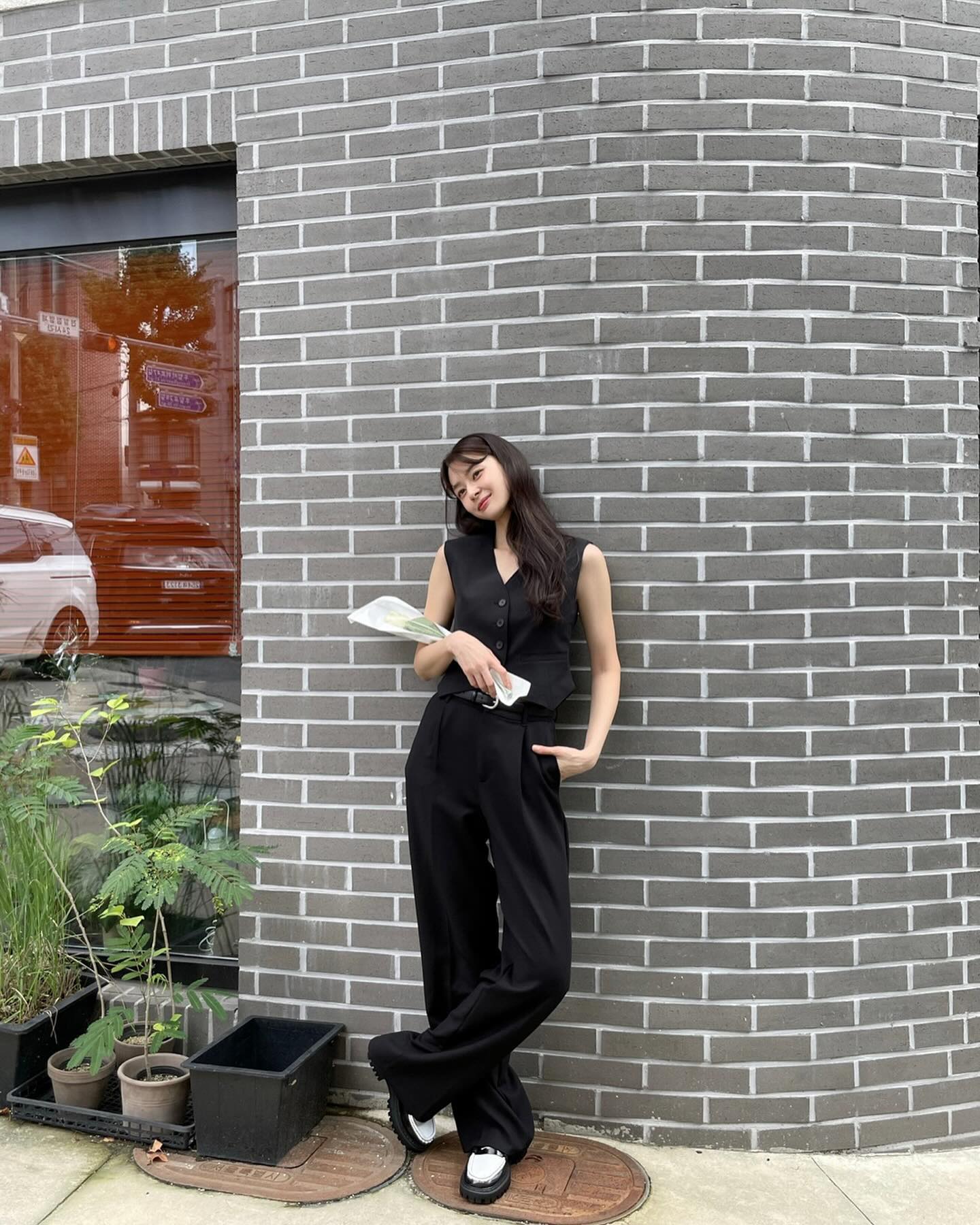 5 nữ diễn viên Hàn Quốc có phong cách mùa hè sành điệu, ngắm là mặc đẹp mỗi ngày-3