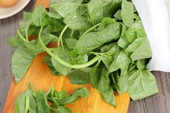 6 lưu ý khi ăn rau mồng tơi