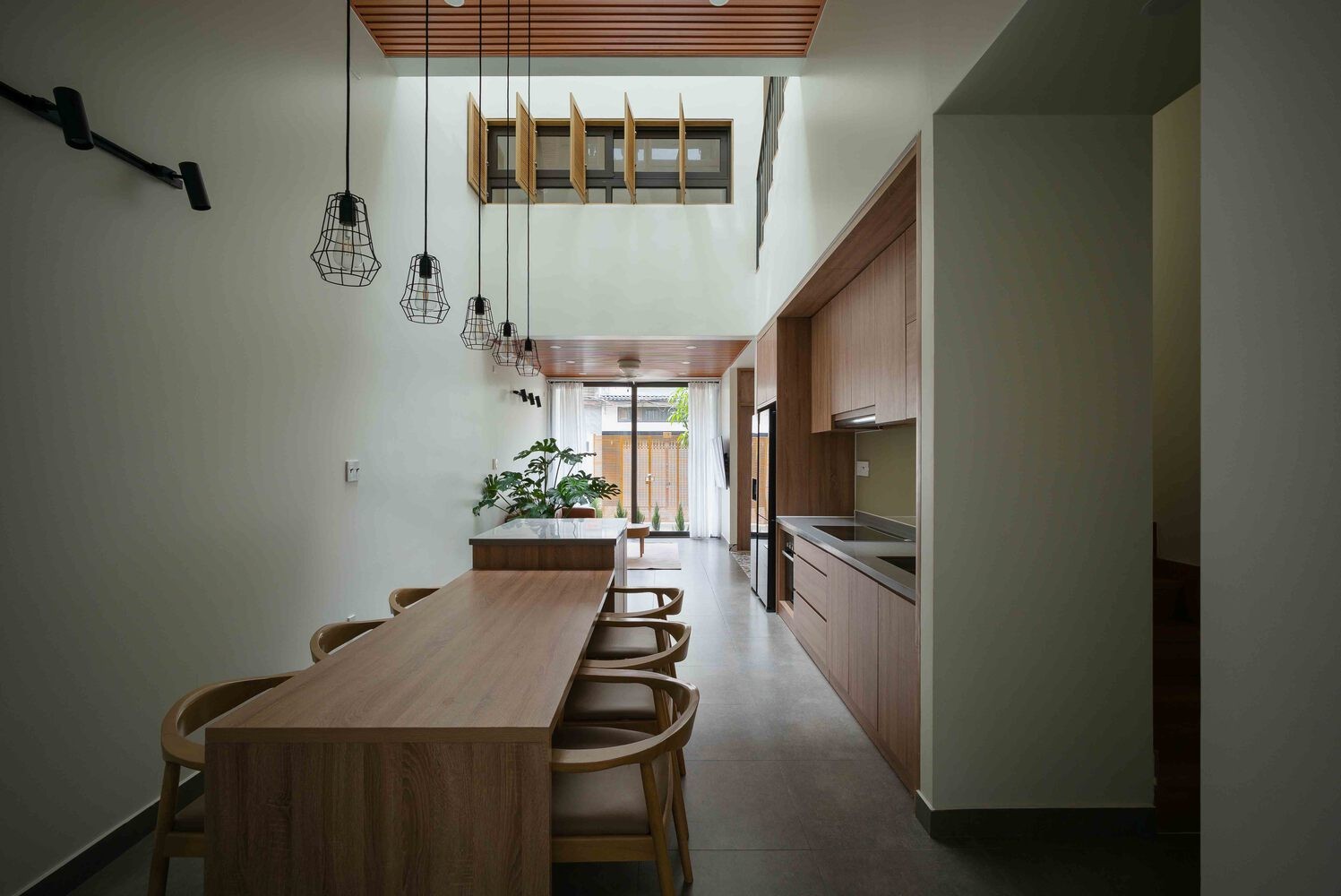 Chiêm ngưỡng nhà giấu tầng đơn giản mà tiện nghi-5