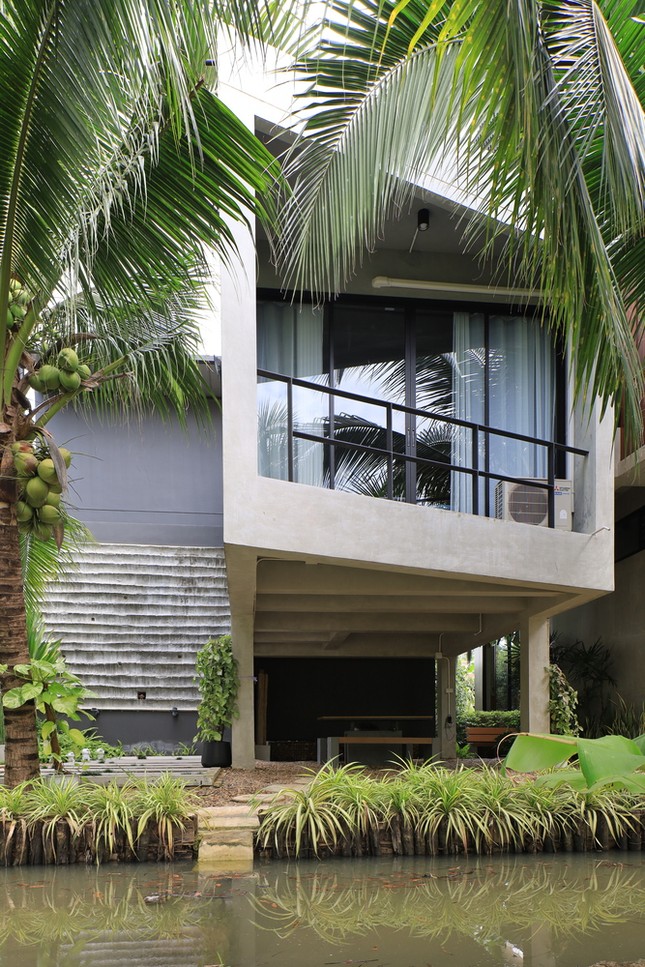 Ngôi nhà con gái xây tặng mẹ với tên gọi ‘nhà đom đóm’-5