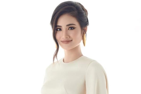 Bạn trai Hoa hậu Ý Nhi bị thánh soi phát hiện 1 chi tiết đặc biệt, hoá ra đây là thái độ trong 1 năm yêu xa?-6