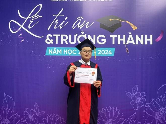 Bi Béo nhà Xuân Bắc to cao sừng sững bên bố mẹ trong lễ trưởng thành, cõng bố ngon ơ trên vai-8