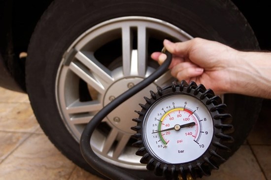 Cảnh giác với những hậu quả nghiêm trọng khi để lốp xe quá non hơi