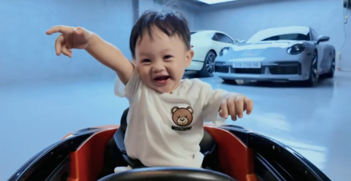 Con trai Cường Đô la mừng sinh nhật với dàn siêu xe cả chục tỷ đồng-2