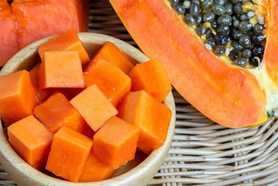 Ai không nên ăn quả đu đủ?