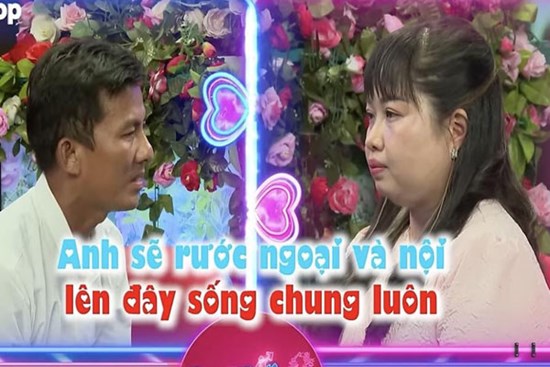 'Ông chú' bán hoa quả có 2 nhà riêng vừa nhìn đã mến mẹ đơn thân