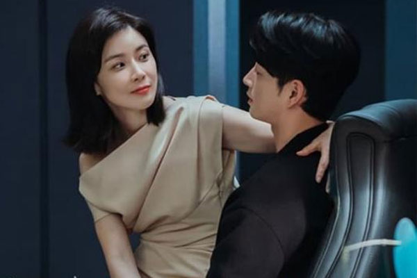 Bức ảnh trên mạng khiến 2 vợ chồng chết lặng, vội xin nghỉ phép để làm điều này-2