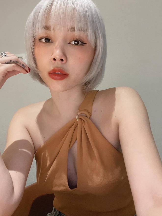 Tóc Tiên có động thái gắt khi bị netizen liên tiếp khẳng định chuyện đang mang thai-10