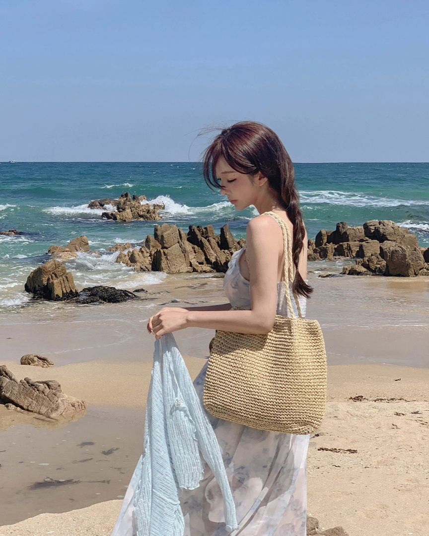 5 cách buộc tóc gọn mát và ăn ảnh cho những chuyến du lịch mùa hè-9