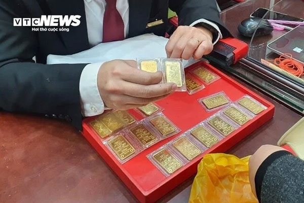 Giá vàng hôm nay 1/6/2024: Thế giới tăng, vàng SJC giảm mạnh-2