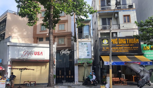 Công an tìm người đàn ông Hàn Quốc liên quan đường dây mại dâm cao cấp ở TPHCM-2