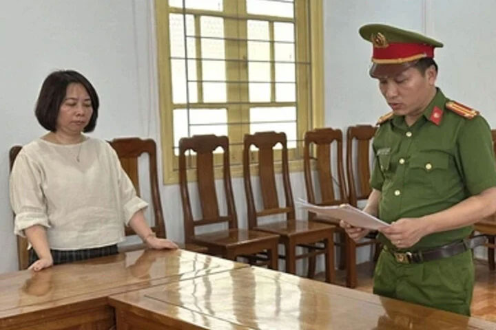 Khởi tố 3 nữ kế toán trung tâm đào tạo lái xe Trường Cao đẳng Lào Cai-2