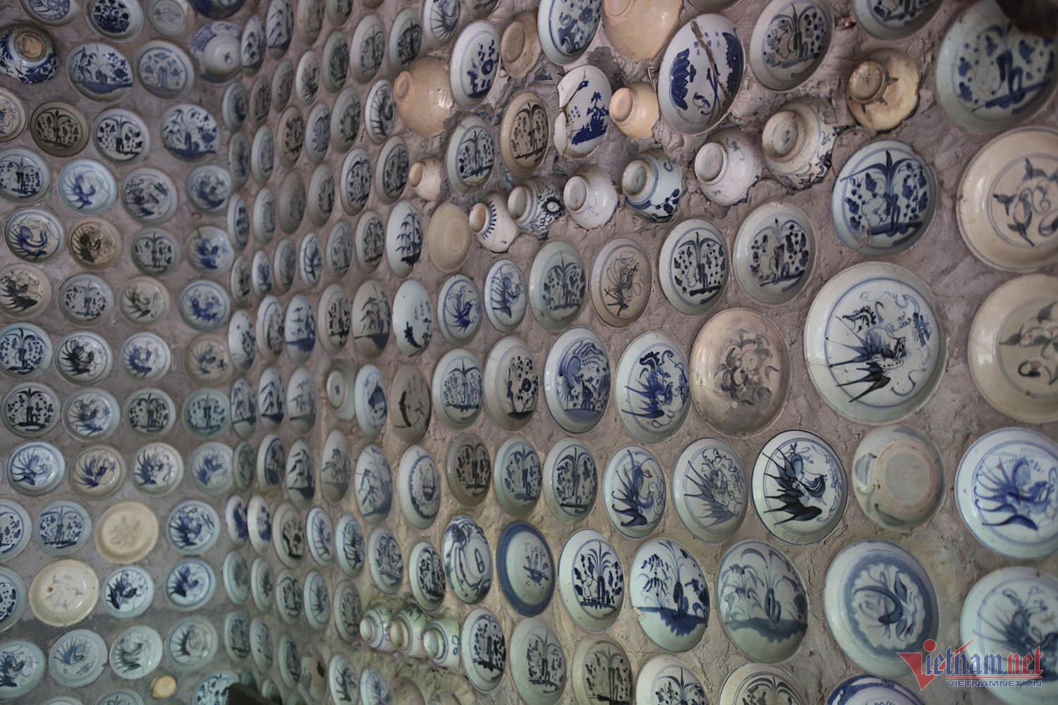 Ngôi nhà độc lạ xây hơn 20 năm mới xong, khách trả 20 tỷ đồng chủ không bán-4