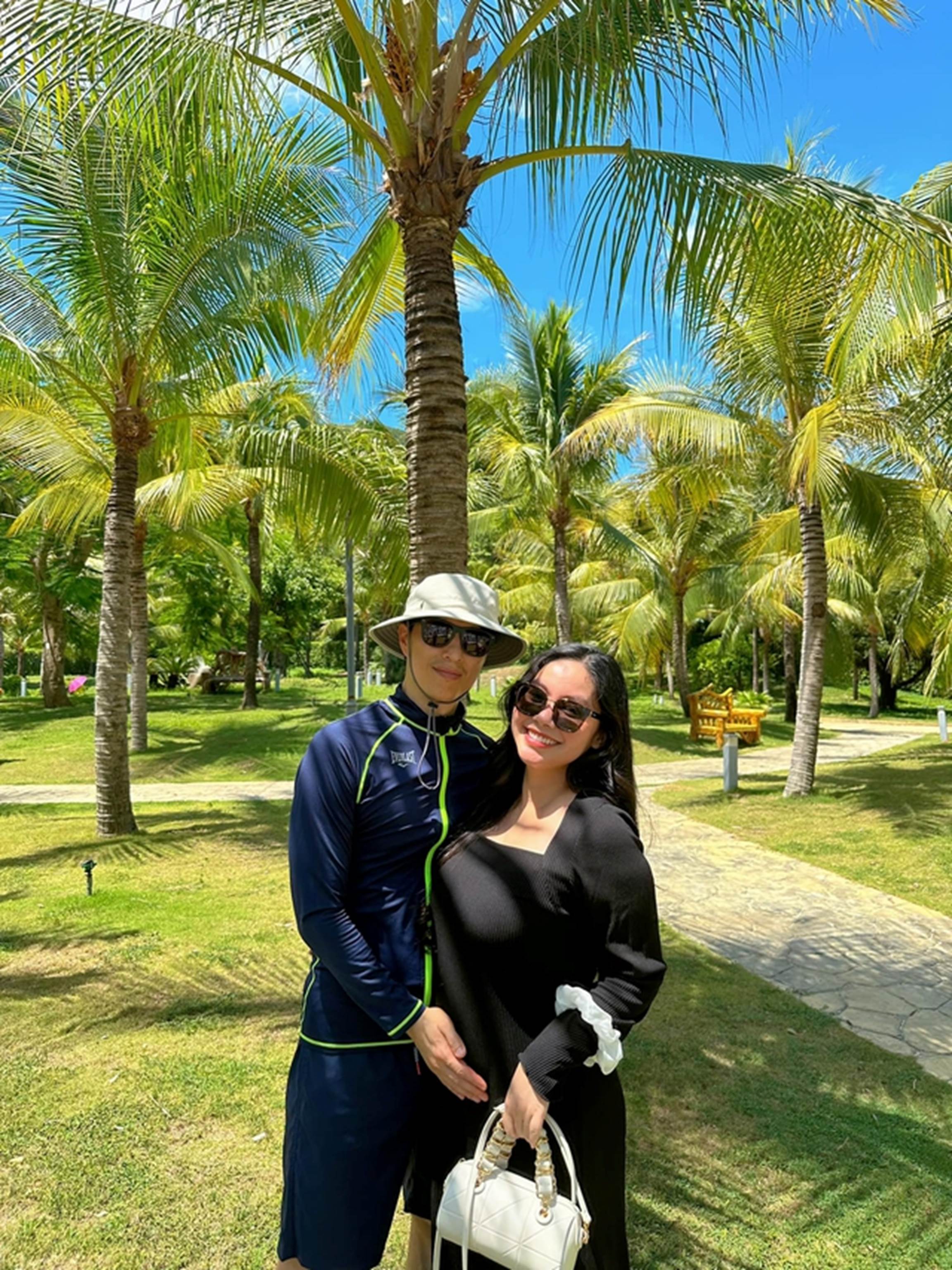 Kỹ sư Hàn bị mẹ đuổi khỏi nhà vẫn quyết sang Việt Nam ở rể, vợ có bầu đưa thẻ ATM xài thoải mái-6