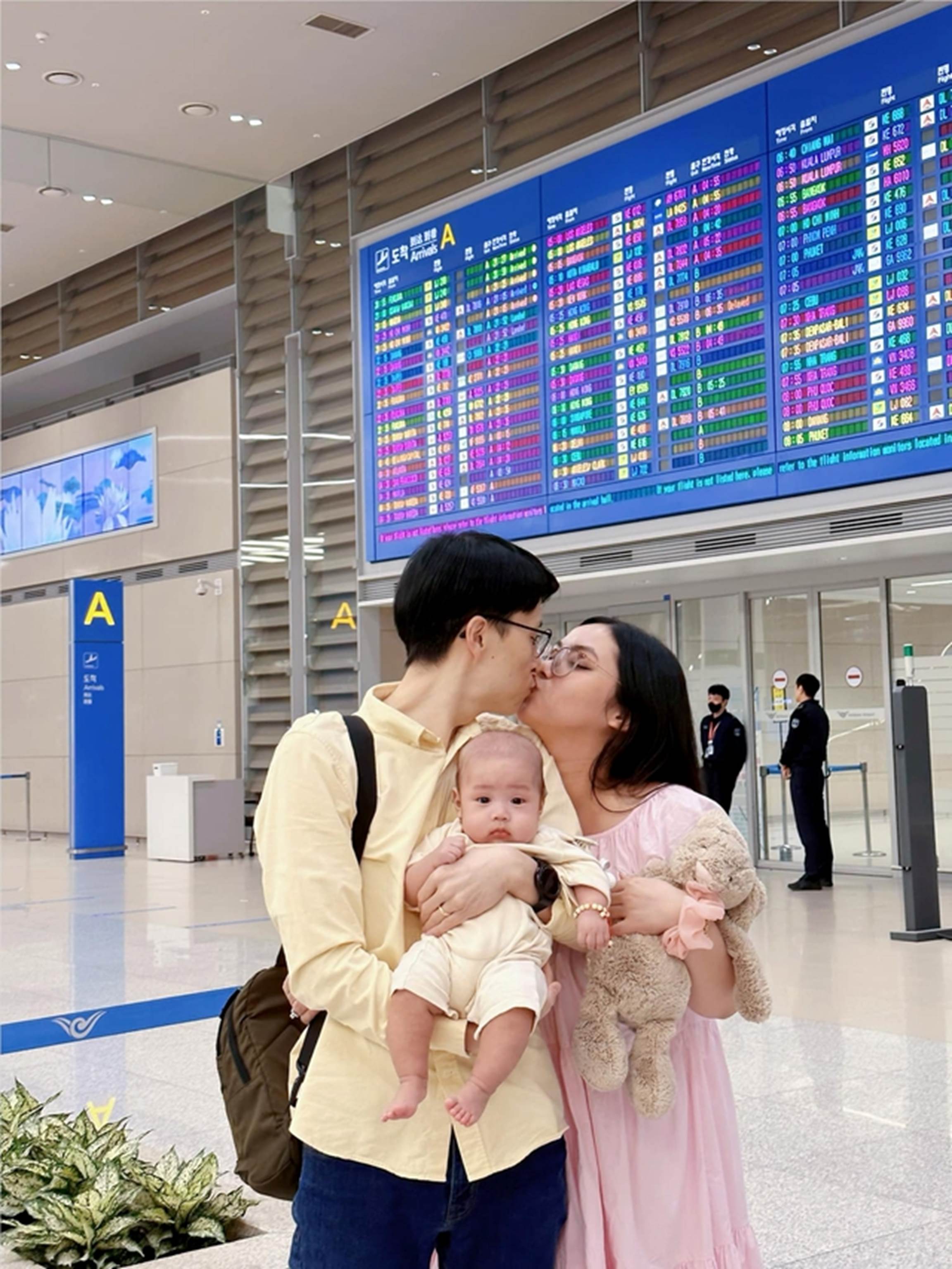 Kỹ sư Hàn bị mẹ đuổi khỏi nhà vẫn quyết sang Việt Nam ở rể, vợ có bầu đưa thẻ ATM xài thoải mái-7