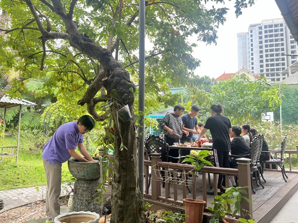 Khám phá biệt phủ ở ngoại ô của gia đình NSND Xuân Bắc-17