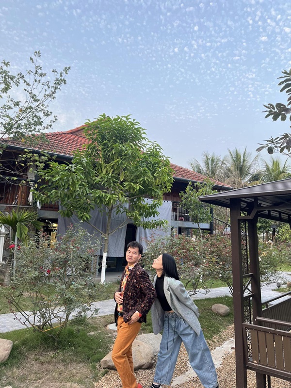 Khám phá biệt phủ ở ngoại ô của gia đình NSND Xuân Bắc-18