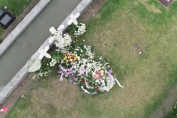 Mộ phần 41 nghìn đô của Đức Tiến sau khi chôn cất: Có một người luôn ghé thăm mỗi tuần-1