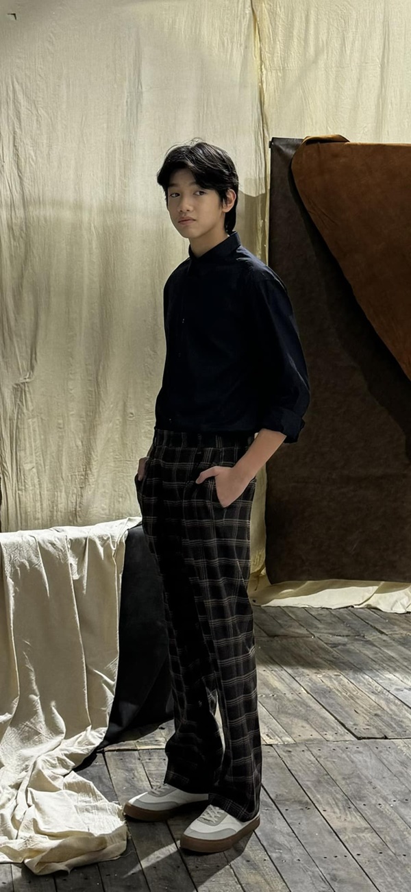 Cậu cả hào môn Subeo cao gần 1,8m, điển trai như tài tử Hàn Quốc: Khí chất tổng tài tương lai là đây!-2