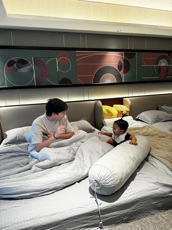 Cậu cả hào môn Subeo cao gần 1,8m, điển trai như tài tử Hàn Quốc: Khí chất tổng tài tương lai là đây!-4